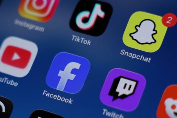 Alemanha discute banir menores de 16 anos das redes sociais